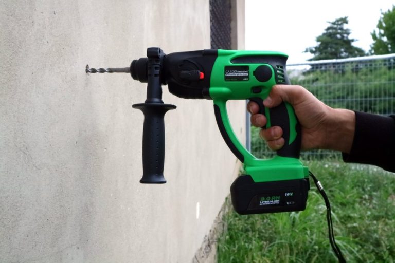 Akumulatorska-SDS-Plus-cekic-busilica-18V-sa-jednom-baterijom-2